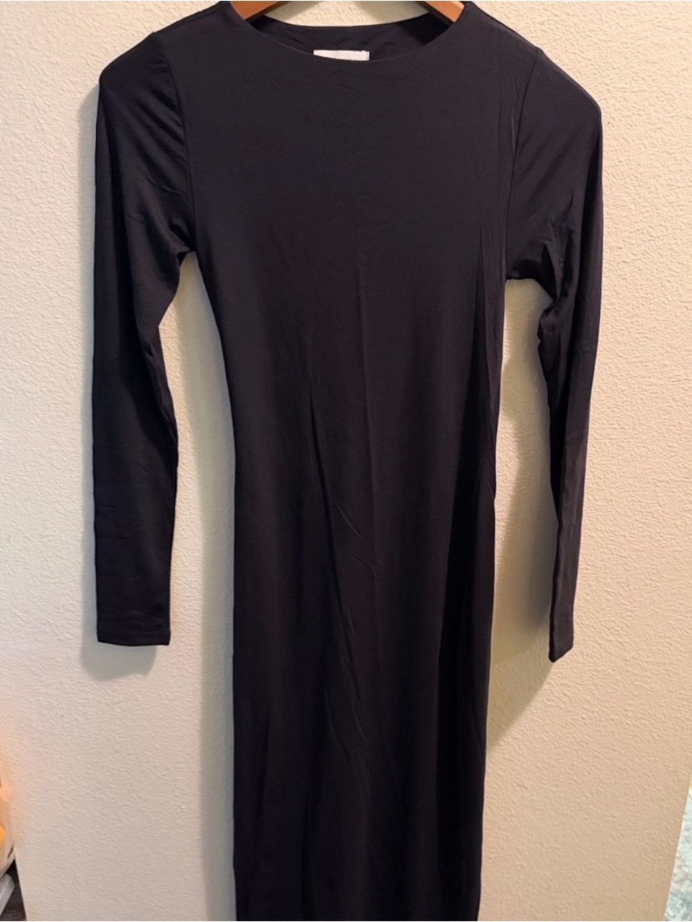 Meshki Black Long-Sleeve Maxi Bodycon Dress